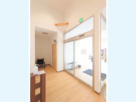 ������t��